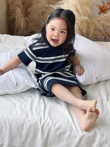 DAZY 女童圆领条纹休闲舒适家居服 - 黑與白 - 查看 5