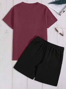 EURMUSE 100%Cotton Men's Classic Waffle Check Placket Detail Short Sleeve T-Shirt And Shorts Set - Black - View 2