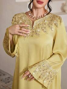 Al Najma Fashionable Applique V-Neck Loose Elegant Dress - Yellow - View 5