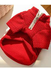 PETSIN 这款轻盈的涤纶面料宠物外套防风、保暖、透气且舒适，半拉链设计方便穿脱，合身时尚，简约帅气，适合狗狗、猫咪、斯芬克斯猫等各种猫咪，秋冬季室内外日常休闲散步玩耍皆宜，时尚保暖，是宠物衣橱的必备单品。 - 彩色 - 查看 22