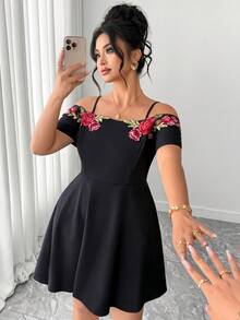 Elenzga Plus Size Women's Summer Elegant Boho Party Cocktail Dress,Black And Red Embroidered Floral Off-Shoulder A-Line Short Sleeve Waist-Cinching Fashion - Black - View 2