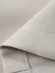 FRIFUL 女士纯色休闲百搭日常短裤 - 米色 - 查看 3