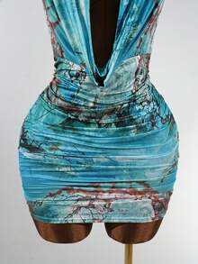 SaltGleam SaltGleam Đầm nữ thanh lịch, gợi cảm, cổ yếm, hở lưng, dây xích, xếp ly. - Nhiều màu - Xem 6