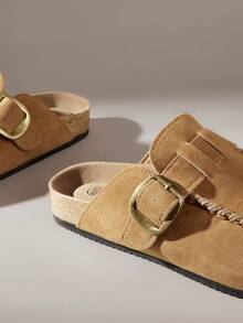 Solecia 女士平底软皮一脚蹬鞋，舒适百搭，适合通勤。 - 棕色 - 查看 5