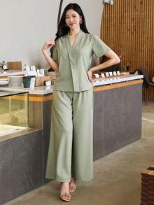 DAZY Bộ đồ nữ thanh lịch màu trơn gồm áo ngắn tay cổ chữ V và quần ống rộng, thích hợp mặc mùa hè hoặc dự tiệc cưới. - màu xanh lá - Xem 5
