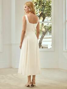 MOTF PREMIUM 女士优雅纯色方领收腰长连衣裙 - 杏色 - 查看 3