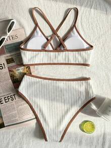 SHEIN Bộ bikini dây chéo phối màu tương phản phong cách retro dành cho bé gái tuổi teen, màu xanh navy, thích hợp cho kỳ nghỉ biển. - Màu be - Xem 2