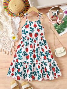 SHEIN Vintaside Kids Young Girls Summer Casual Fashion New Dress, Woven Fabric Strawberry Digital Print Pattern, Sleeveless Strap With 3D Bow Decor, Patchwork Hem Dress, Suitable For Young GirlCute & Charming, Casual & Fashionable, Suitable For Daily, School, Outing, Holiday, Beach, Vacation, Summer Outfit Girls Sleeveless Dress Kids Strawberry Dress Girls Aline Dress Girls Sundress Girls Midi Dress Girls Summer Dress Kids Strawberry Print Dress Girls Casual A-Line Dress Girls Sleeveless Midi Dress Kids Casual Dress - Multicolor - View 8