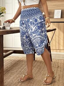 Weeklong Plus Size Women's Casual Waist Buckle Drawstring Waist Cashew Flower Print Bermuda Shorts, Spring/Summer - Blue and White - View 5