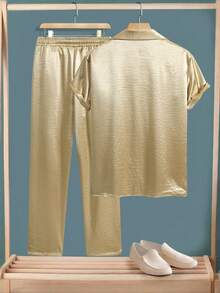 Manfinity CasualCool Conjunto de camisa de manga corta con botones de unicolor y pantalones largos con cordón en la cintura para hombre - Dorado - Ver 8