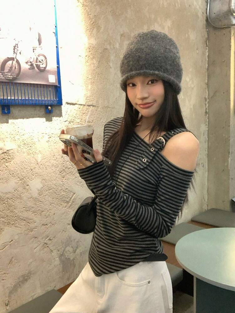 Women's Casual Striped Long Sleeve T-Shirt, Loose Fit, Unique Design, Spring/Autumn Off The Shoulder