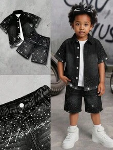 2件套幼儿男童闪亮星星字母印花黑色牛仔短袖衬衫和宽松短裤套装 - 黑色 - 查看 2