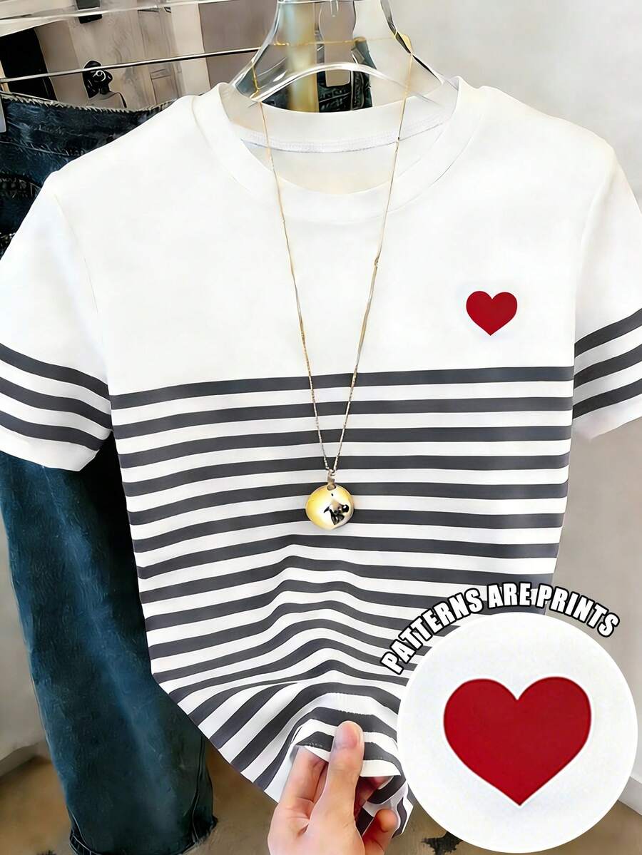 Resyla Standard Fit Heart Striped Digital Print T-Shirt - Multicolor - View 1