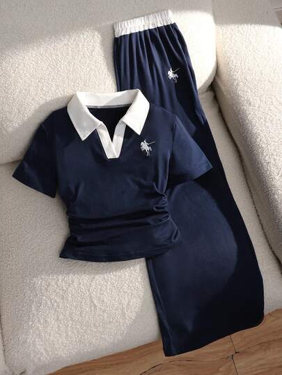 Conjunto de camiseta de manga corta con cuello polo y pantalones de color contrastante con bordado de caballero para niñas preadolescentes, informal para verano