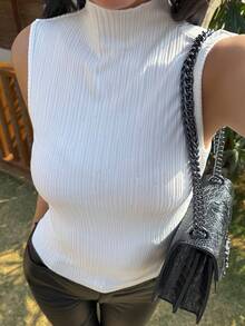 DAZY Women's Solid Color Stand Collar Casual Versatile Sleeveless Top For Daily Wear - White - View 1