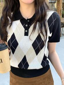 DAZY Women's Collared Diamond Pattern Knit Top, Korean Style - Black and White - View 9