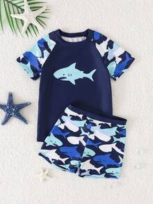 SHEIN 男童卡通鲨鱼印花泳衣套装，适合海滩游泳和玩耍 - 彩色 - 查看 2