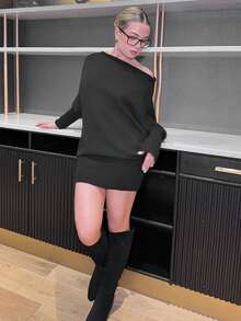 Bethéva Y2K 风格百搭不对称肩黑色长袖修身腰身毛衣裙，休闲/通勤，秋冬复古美式美学 - 黑色 - 查看 4