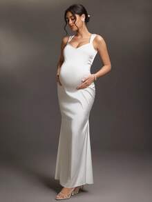 Cheriluna Maternity 纯色露背系带V领长款孕妇写真连衣裙 - 白色 - 查看 3