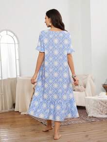 SHEIN 蓝白棕榈树太阳印花雪纺长款睡裙夏季家居服，女士休闲连衣裙 - 藍色 - 查看 2