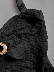 Sweetra 法式甜心系带露背镂空金属装饰褶皱修身女式背心 - 黑色 - 查看 4