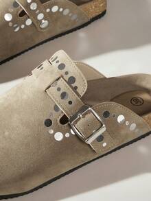 Solecia Women's Slip-On Flat Shoes Soft Leather Comfortable Commuter Versatile Style - Khaki - View 5