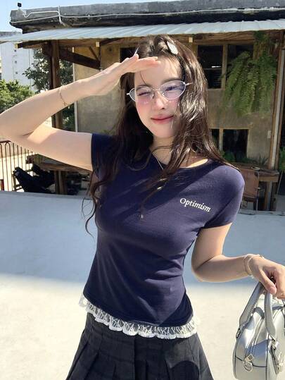 DAZY Women's Casual Daily Commute Versatile Slim Fit Letter Print Patchwork Sheer Lace Trim Short Sleeve T-Shirt, Summer