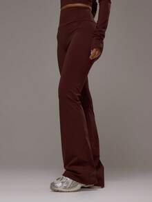 Musera Sport Quần legging thể thao dáng ống loe, cạp cong phía sau, cạp trung bình, thích hợp cho tập luyện thể thao, tập gym, pilates, thể dục, mặc hàng ngày và mặc thường ngày. - Màu nâu Sô-cô-la - Xem 3