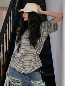 DAZY 女士条纹不对称肩短袖休闲宽松T恤 - 灰色 - 查看 3