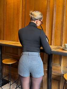 Bethéva 高領合身緊身衣 - 黑色 - 查看 2