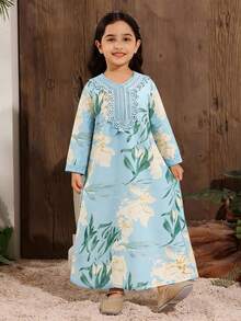 SHEIN 母女亲子装（两件套，分开出售）小女孩和小女孩碎花连衣裙，适合度假、外出和日常穿着 - 藍色 - 查看 4