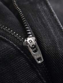 Manfinity EMRG Men's American Hip Hop Street Style Patchwork Distressed Denim Shorts - Black - View 6