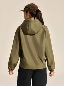 Exploreva Giacca da pioggia con cappuccio di colore unito da donna per uso esterno - Verde militare - Visualizzare 2