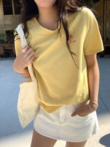 DAZY 女士字母水果印花休闲圆领短袖T恤 - 黃色 - 查看 3