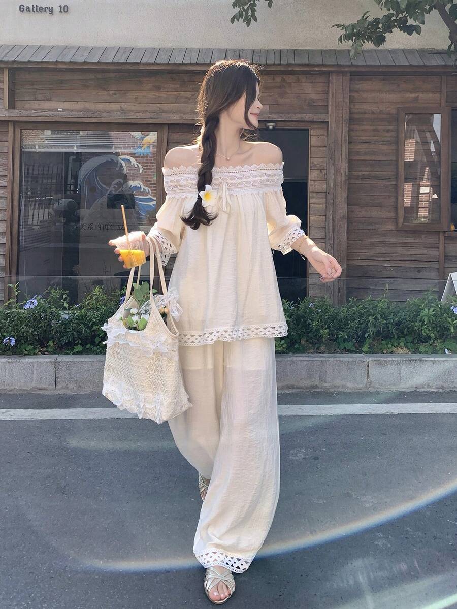 DAZY 两件套女士重工蕾丝拼接露肩上衣和阔腿裤套装 波西米亚风度假装 - 杏色 - 查看 1