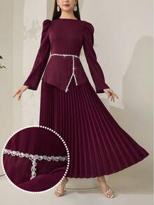 Veilorie Women's Simple Long Sleeve Arabic Style Dress - Red - View 1