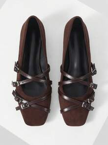 Muvela 女士黑色交叉绑带平底套脚鞋 - 棕色 - 查看 2