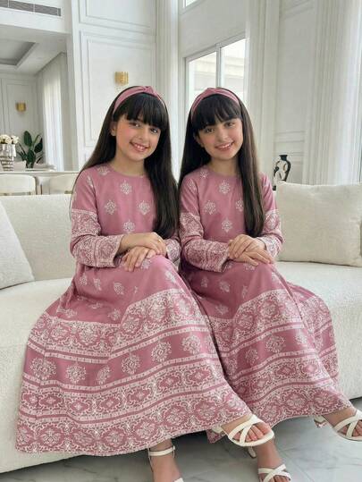 SHEIN Flickklänning med utsvängda ärmar, rund halsringning med digitalt blommönster, modern retro festklänning för barn