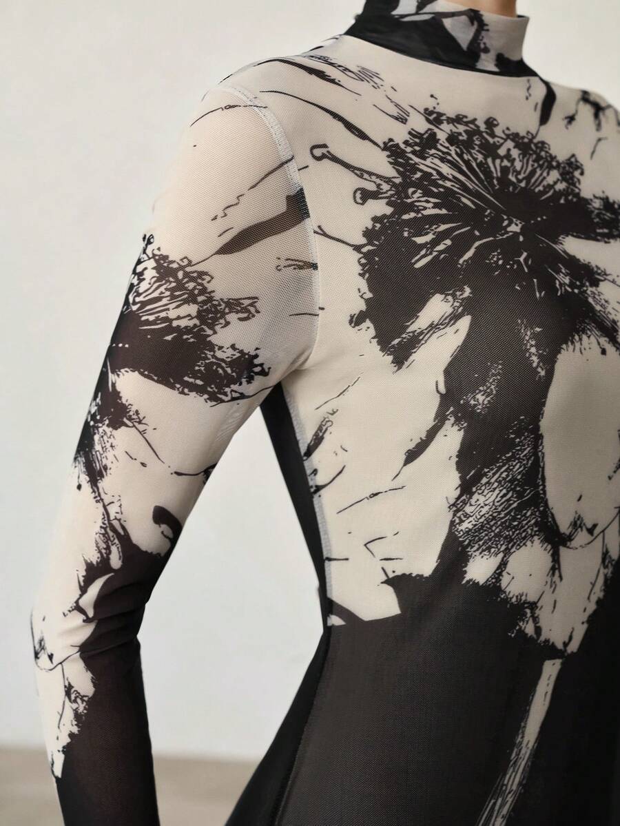 MOTF PREMIUM WOMEN'S FLORAL PRINT SLIT FITTED DRESS - Black and White - View 2