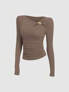 Sweetra Retro American Design Asymmetrical Asymmetric Shoulder T-Shirt, Slim Fit Stylish Women Tee For Autumn - Mocha Brown - View 1