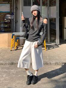 DAZY Women's Casual Striped Long Sleeve T-Shirt, Loose Fit, Unique Design, Spring/Autumn - Black and White - View 5