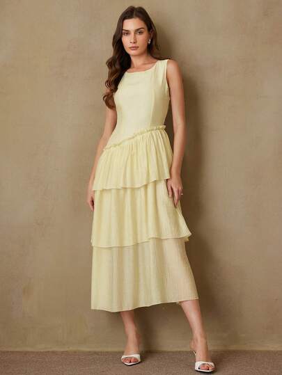 Aveloria Rosie 优雅法式少女风褶皱纹理光泽面料圆领不对称拼接荷叶边下摆无袖连衣裙