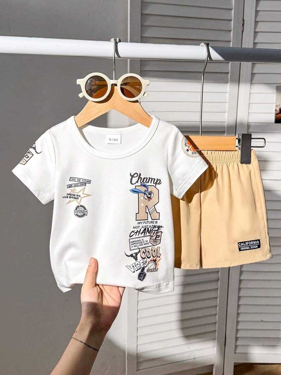 SHEIN Playful Pals 2件套婴幼儿男女通用休闲字母印花上衣和松紧腰工装裤套装,适合0-3岁宝宝,可用于户外运动、休闲外出、购物和旅行,尺码涵盖6个月至2-3岁。 - 白色 - 查看 1