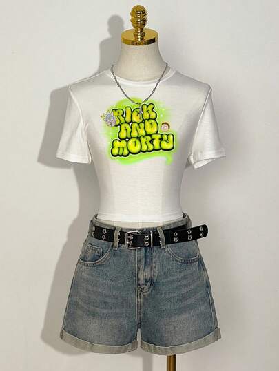 Rick and Morty X SHEIN T-shirt ajusté à col ras-du-cou à manches courtes avec graphique de lettres pour femmes, été