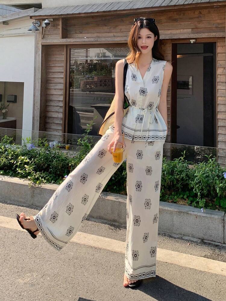 Women's Vintage Coin Pattern Sleeveless V-Neck Vest And Wide Leg Linen Pants 2 Pieces Set Summer