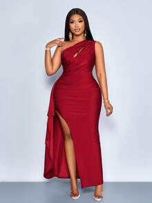SOLERSUN Îmbrăcăminte pentru femei de primăvară/vară, mărimi mari: elegantă și fermecătoare, perfectă pentru petreceri și întâlniri. Roșie, material elastic lucios, fără mâneci, cu un umăr, spate decolteu, bust decupat, șolduri cu volane, crăpătură laterală, panglică decorativă, rochie maxi - Burgundia - Vizualizare 2