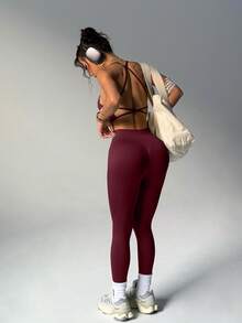 SHEIN Sports Women's Sports Set Backless Solid Color Fashion, Suitable For Summer Workout Women Sets - Burgundy - View 8