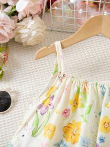 SHEIN Playful Pals Vestido de tirantes con volantes en el bajo, estampado digital de conejo lindo y flores, de tela tejida, adecuado para uso diario de verano, salidas, viajes, vacaciones y fiestas, para niñas jóvenes - Multicolor - Ver 3