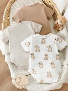 SHEIN 3件套新生儿/婴幼儿/学步男童/女童可爱休闲简约舒适柔软透气短袖连体衣，萌熊印花图案，适合春、夏、秋、冬四季日常穿着、生日派对、摄影等场合 - 棕色 - 查看 2