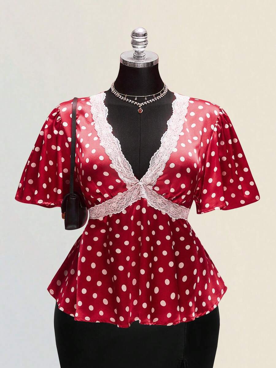 SHEIN ICON 加大码红白波点V领缎面衬衫，荷叶边袖甜美约会休闲上衣，情人节 - 紅白色 - 查看 1